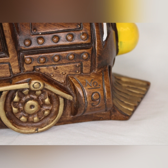 Vintage Treasure Craft B & R R.R. No.9 Train Cookie Jar - Charming 1970s Ceramic - Picture 7 of 16